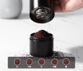 Portable electric coffee bean grinder (vehicle wireless charging grinding 25 cups / time, 5600 mAh lithium capacity, coffee bean capacity 25g)